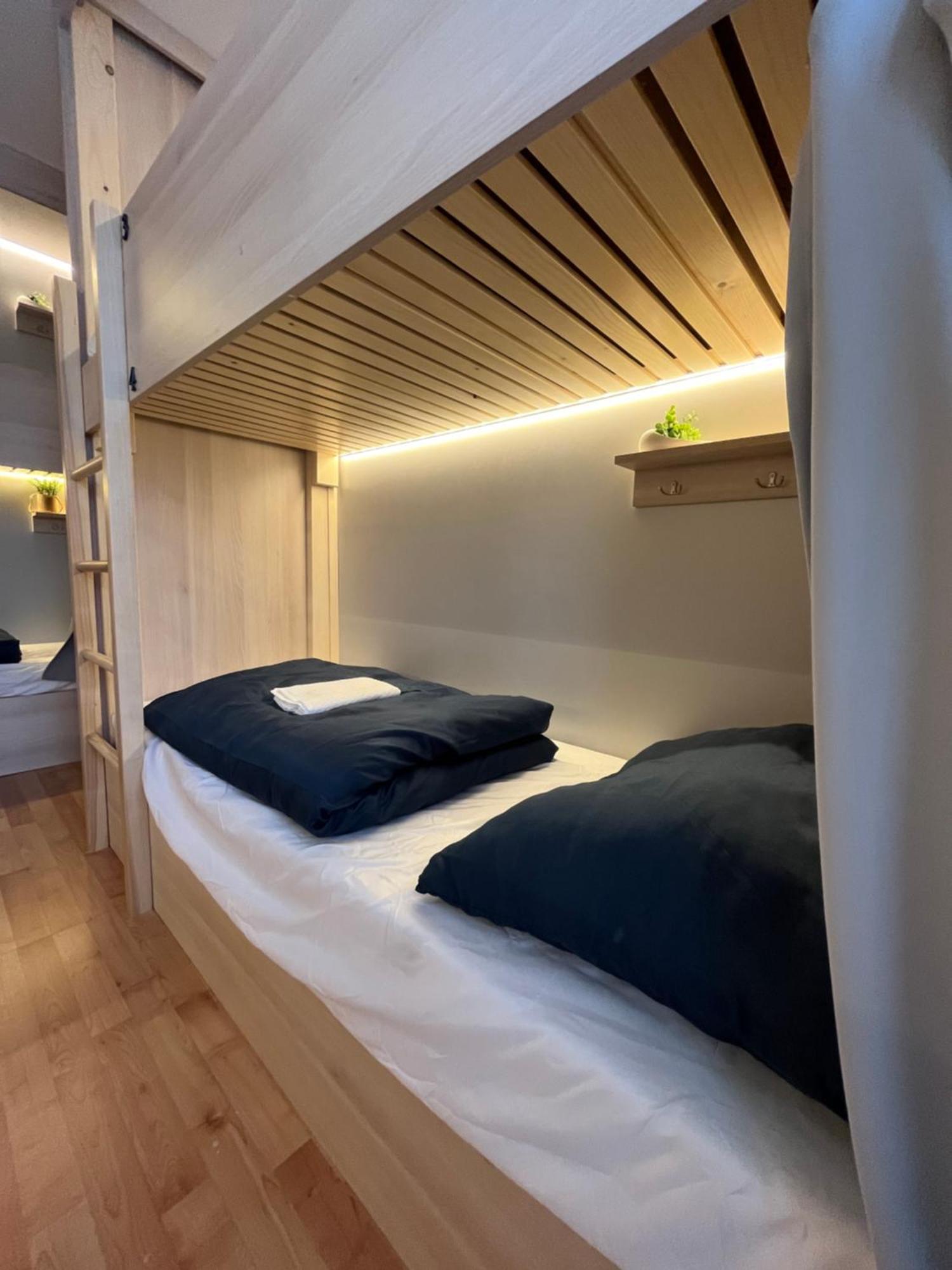 Bad Stuben Hostel Turčianske Teplice Esterno foto