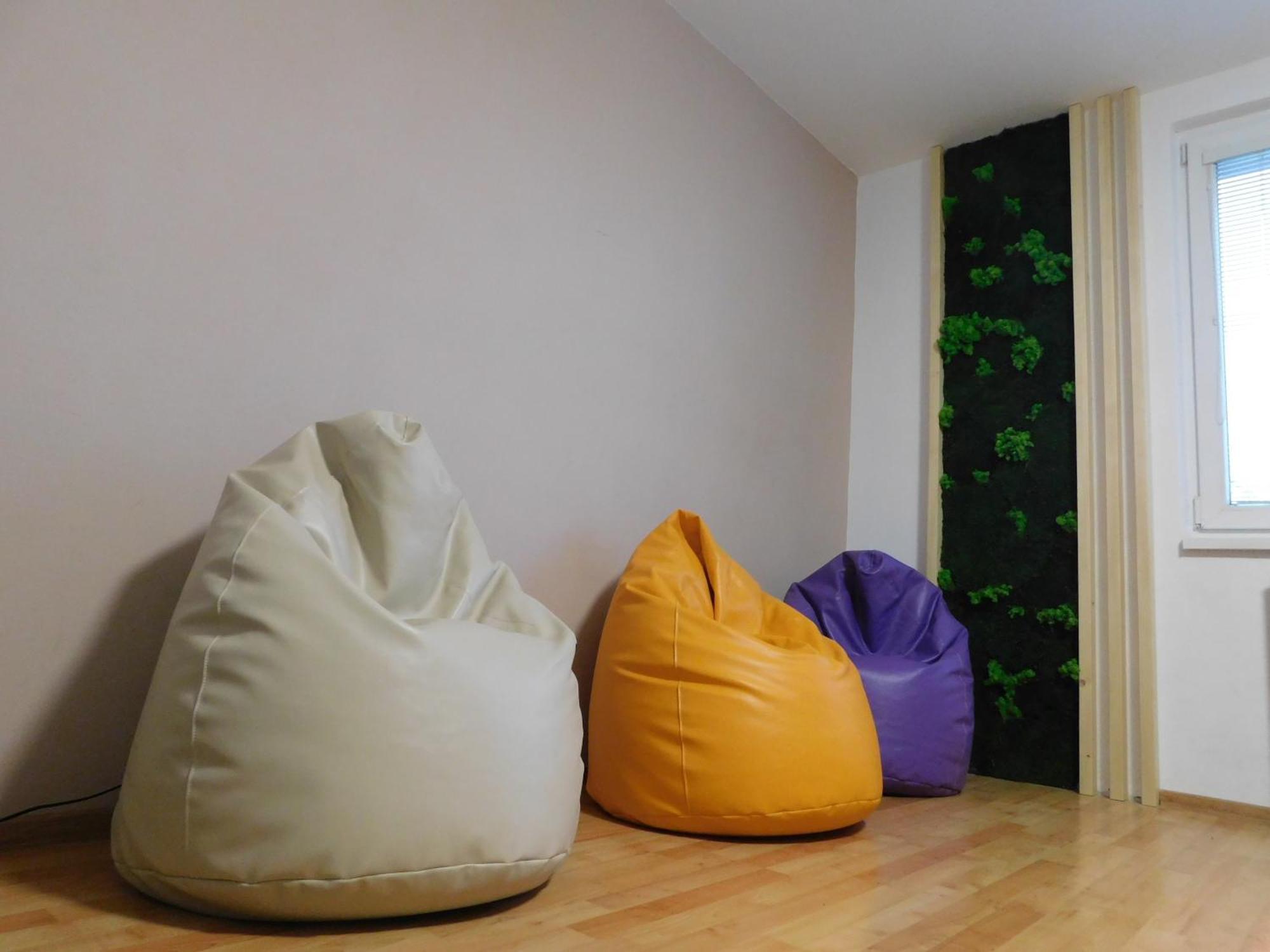 Bad Stuben Hostel Turčianske Teplice Esterno foto